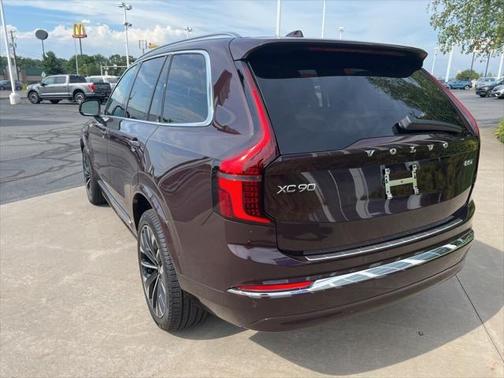 2026 Volvo XC90 B5 Plus 7-Seater