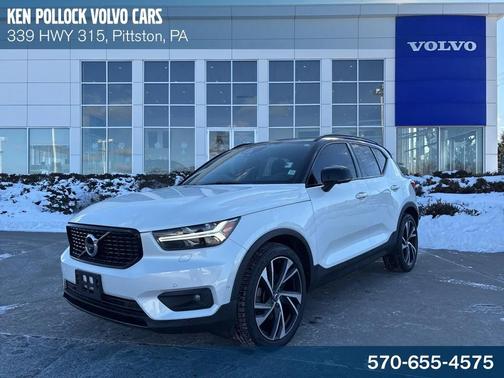 2021 Volvo XC40 T5 R-Design