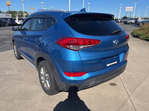 2018 Hyundai TUCSON SEL