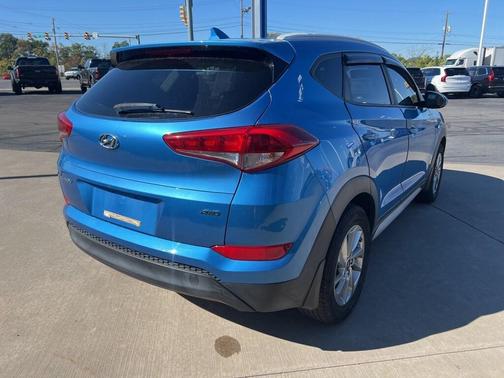 2018 Hyundai TUCSON SEL