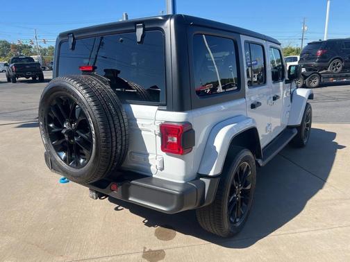 2023 Jeep Wrangler 4xe Sahara