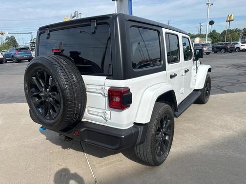 2023 Jeep Wrangler 4xe Sahara