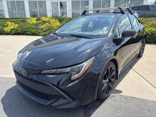Midnight Black Metallic 2022 Toyota Corolla SE