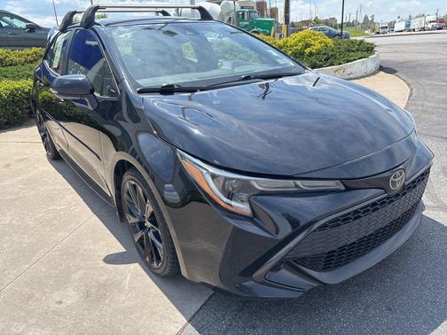 Midnight Black Metallic 2022 Toyota Corolla SE
