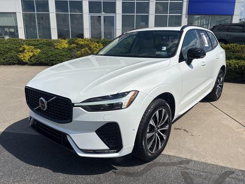 Crystal White Metallic 2024 Volvo XC60 B5 Plus Dark Theme