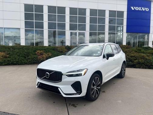 2024 Volvo XC60 B5 Plus Dark Theme