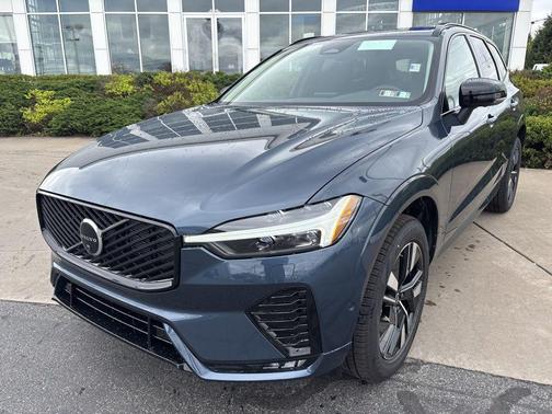 Denim Blue Metallic 2026 Volvo XC60 B5 Plus