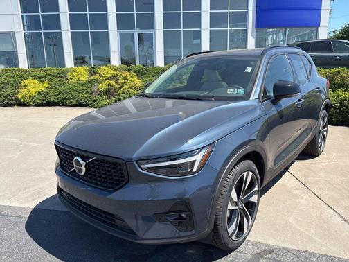 Denim Blue 2026 Volvo XC40 Ultra, B5 AWD Gas (mild hybrid), Dark