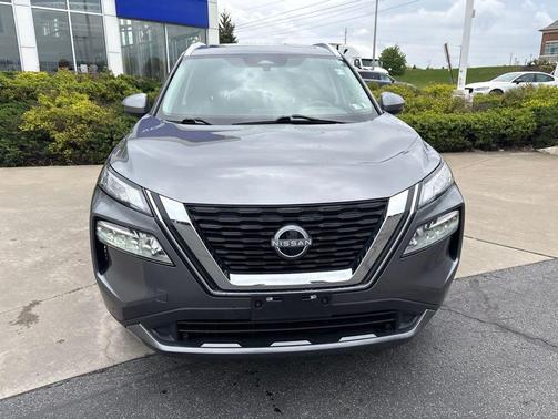 Gun Metallic 2023 Nissan Rogue SL