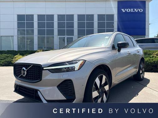 Bright Dusk Metallic 2025 Volvo XC60 Plug-In Hybrid Ultra, T8 AWD Electric/Gasoline, Dark