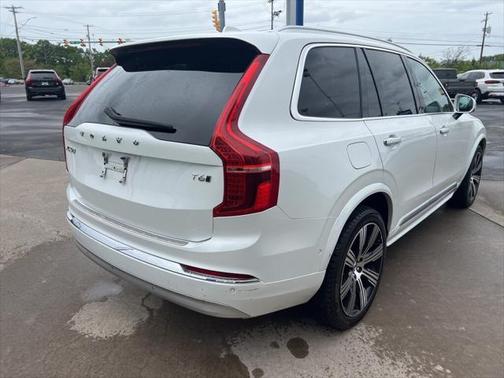 2022 Volvo XC90 T6 Inscription