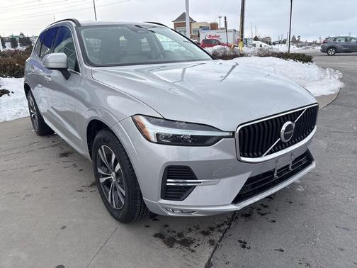 2023 Volvo XC60 B5 Core