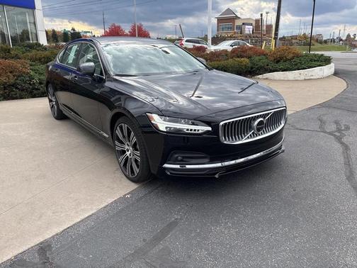 2024 Volvo S90 B6 Ultimate