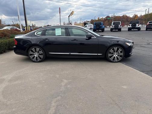 2024 Volvo S90 B6 Ultimate