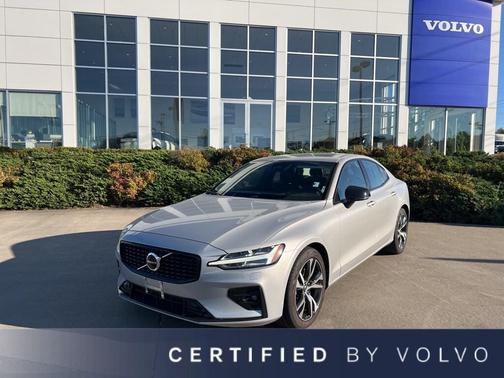 2025 Volvo S60 B5 Core