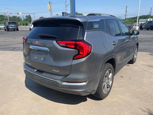 2020 GMC Terrain SLT