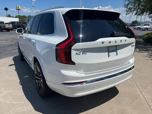 2026 Volvo XC90 B6 Plus 7-Seater