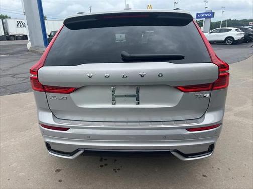2025 Volvo XC60 Plug-In Hybrid T8 Plus