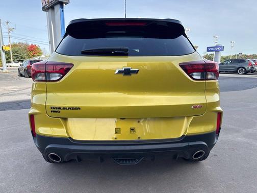 Nitro Yellow Metallic 2023 Chevrolet Trailblazer RS