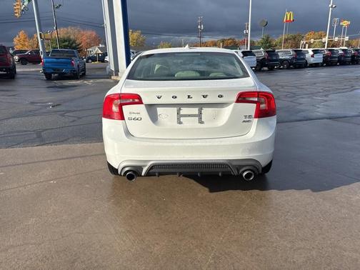 2018 Volvo S60 T5 Dynamic