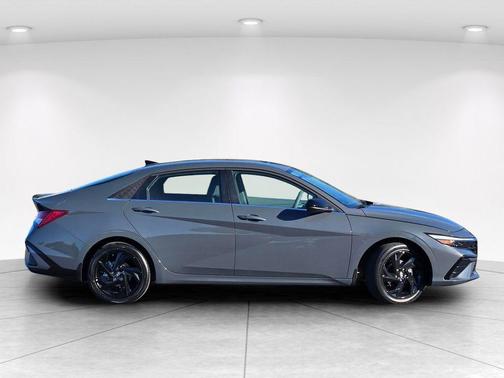 Ecotronic Gray 2026 Hyundai ELANTRA Sport
