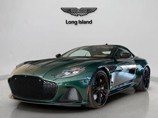 BUCKINGHAMSHIRE 2021 Aston Martin DBS Superleggera Volante