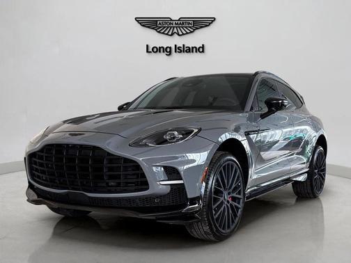 2025 Aston Martin DBX 707