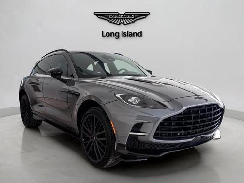 2025 Aston Martin DBX 707