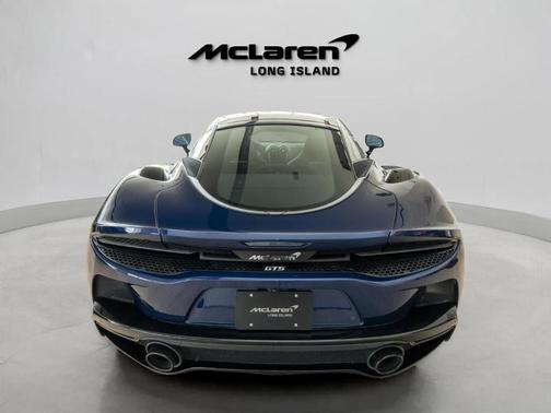 Namaka Blue 2026 McLaren GTS