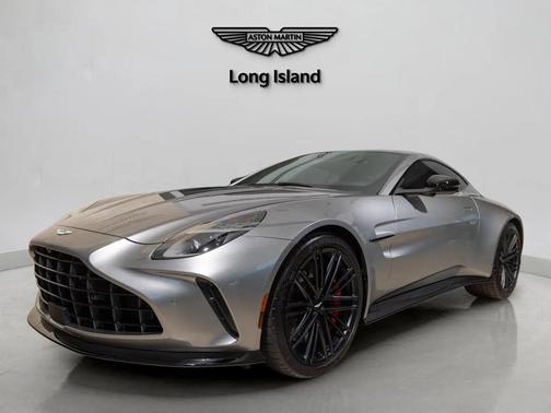 2025 Aston Martin Vantage Base