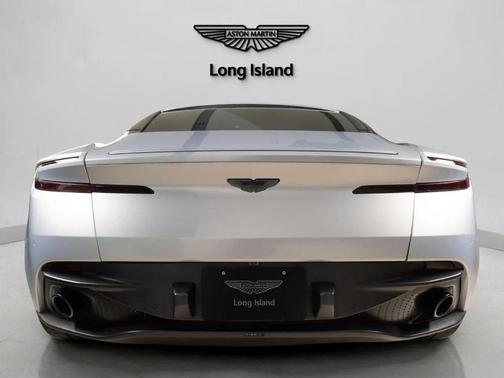 2020 Aston Martin DB11 V8