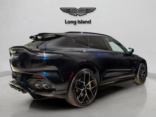 2026 Aston Martin DBX 707