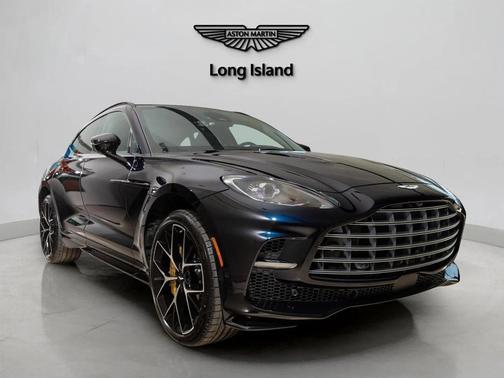 2026 Aston Martin DBX 707