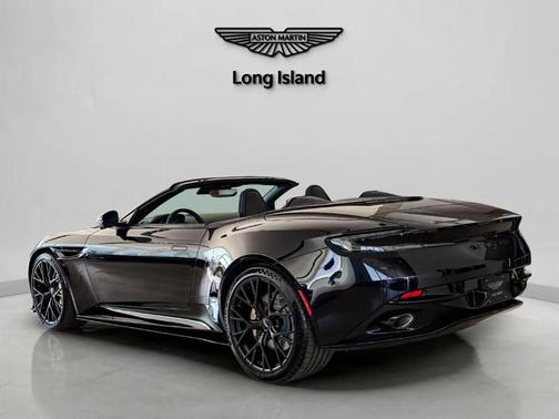 Ultramarine Black 2026 Aston Martin DB12 Volante