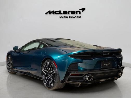 2023 McLaren GT Base