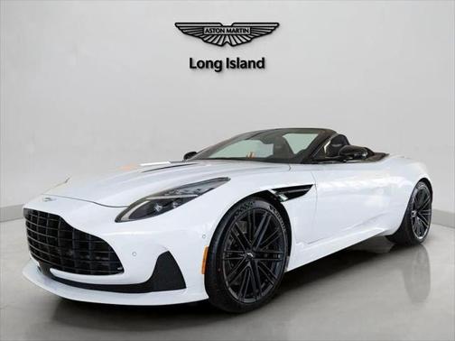 2025 Aston Martin DB12 Volante