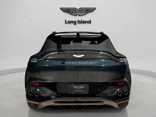 2026 Aston Martin DBX 707