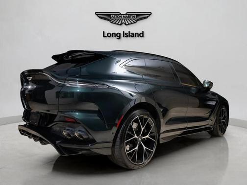2026 Aston Martin DBX 707
