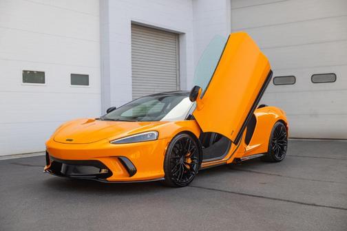 McLaren Orange 2025 McLaren GTS