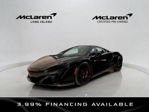 2023 McLaren Artura 