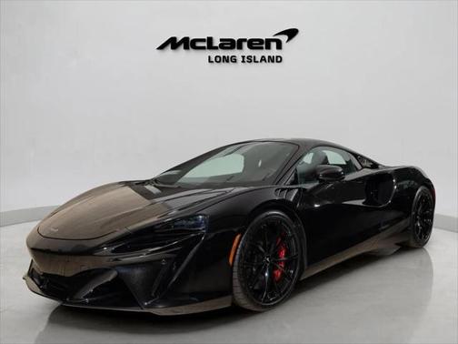 2023 McLaren Artura TechLux