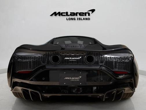 2023 McLaren Artura TechLux
