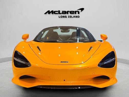 2026 McLaren 750S Base