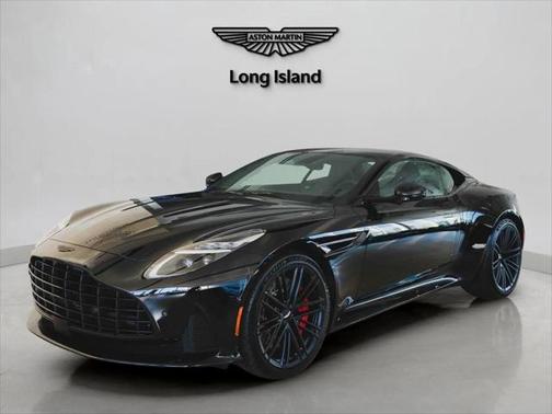 2025 Aston Martin DB12 Base