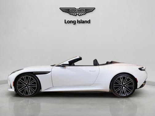 2025 Aston Martin DB12 Volante