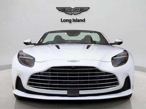 2025 Aston Martin DB12 Volante