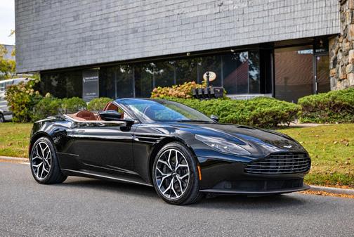 Jet Black 2019 Aston Martin DB11 Volante