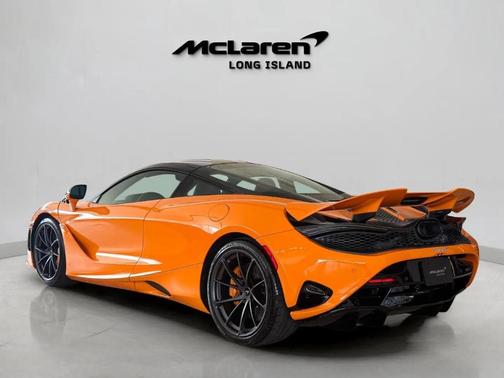 McLaren Orange 2026 McLaren 750S Base