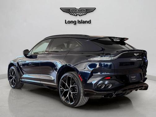 2026 Aston Martin DBX 707