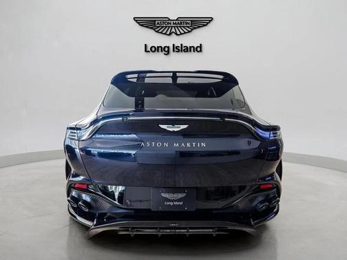 2026 Aston Martin DBX 707